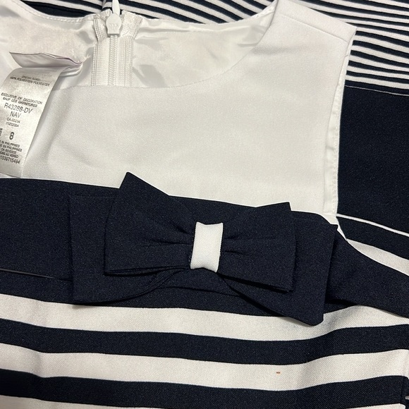 Beautiful Girls Dress - Picture 8 of 11